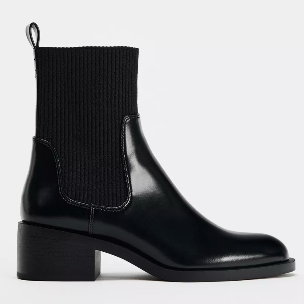 NWT Black Ankle Boots